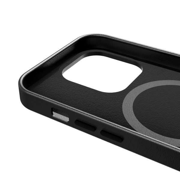 Tampa Bay Buccaneers 2024 Illustrated Limited Edition Magnetic Phone Case Online - Image 4